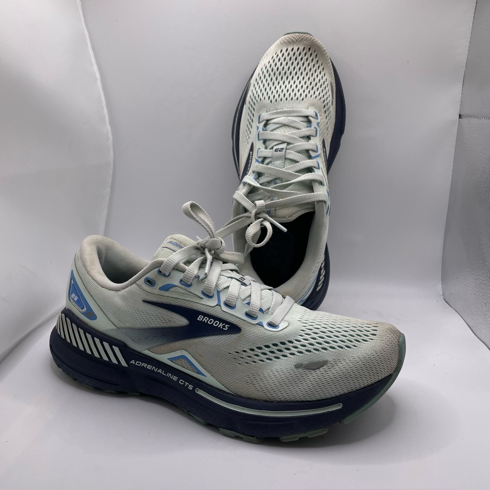 Brooks Adrenaline GTS 23 Women’s Size 7.5 (B) Blue Activewear Running Gym